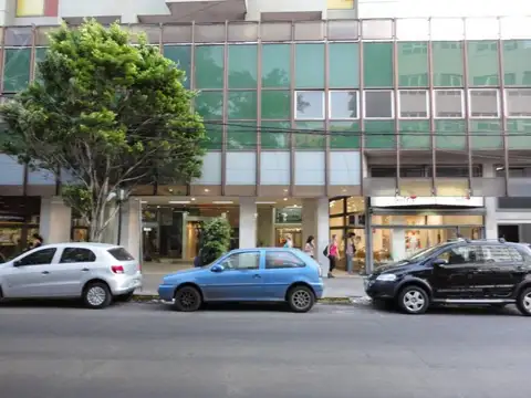 Local - Venta - Argentina, Caseros - Justo José de Urquiza  4700