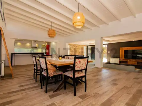 Casa en Venta en Countries y Barrios Cerrados en Pueblo Esther, USD 320.000