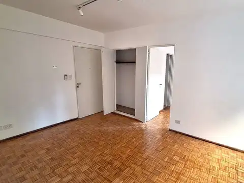 Departamento en Alquiler en Microcentro, $ 490.000