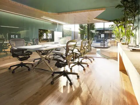 Av. Pellegrini al 900