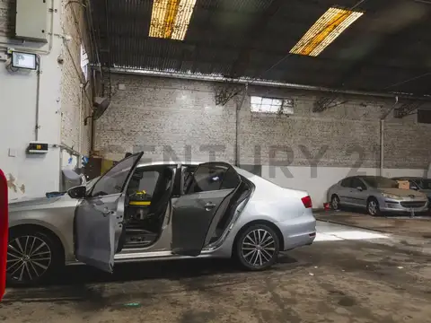 Galpon en Venta 8  mts Frente