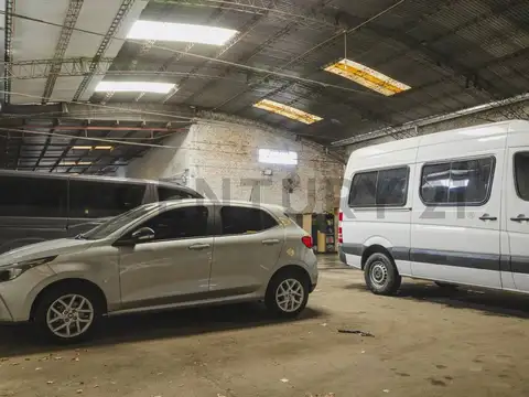 Galpon en Venta 60  mts Fondo