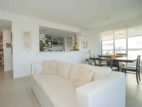 Departamento 4 ambientes con 3 baños