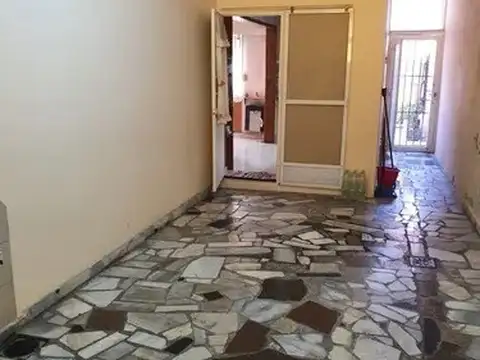 Depto Tipo Casa en Venta con 3 cocheras