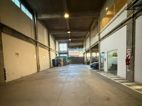 Galpon en Venta en Villa Lynch, USD 1.700.000