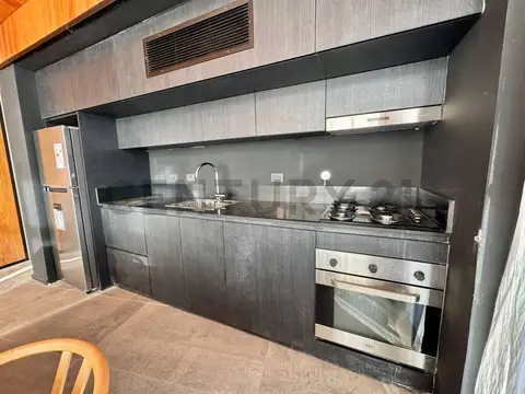 Meliquina 300, Piso 0