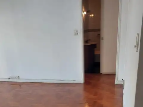 Departamento 3 ambientes en venta – Luminoso y con balcón al frente