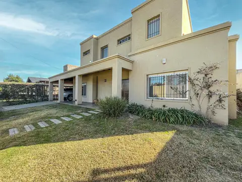 Casa en Venta de 4 dormitorios