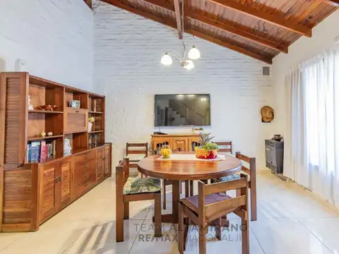 CASA EN VENTA EN LA PLATA