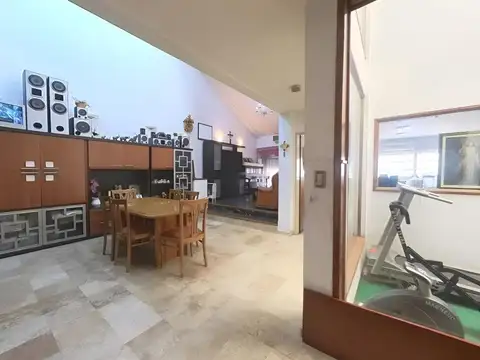 Casa en Venta en Velez Sarsfield, USD 370.000