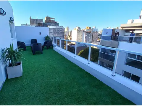 Venta 2 Dormitorios  -juan Manuel De Rosas 1100