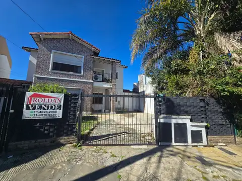 Depto Tipo Casa en Venta de 4 ambientes