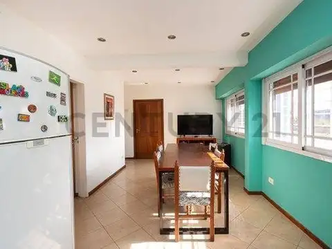 CASA MULTIFAMILIAR EN BOULOGNE, SAN ISIDRO Permuta