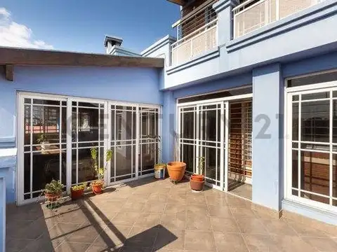 Colectora Panamericana 2400, Piso 0