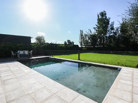 Excelente propiedad  en alquiler en Hostal Del Sol , amueblada y equipada