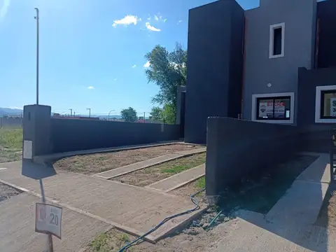 VENTA DUPLEX 2 DOM VILLA ALLENDE CORDOBA