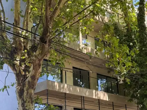 2 AMBIENTES A ESTRENAR CON BALCON LUMINOSO IMPECABLE A CUADRAS DE FACULTAD AGRONOMIA