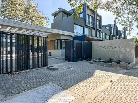 TRIPLEX  4 AMB CON  JARDIN  Y 2 COCHERAS  BECCAR