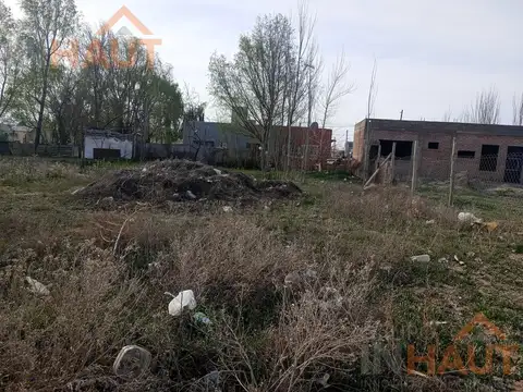 Terreno en Venta 30  mts Fondo