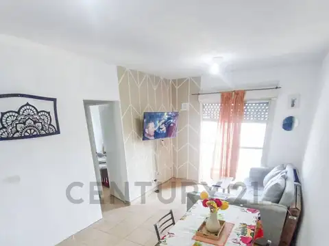 San Pedro 100, Piso 7