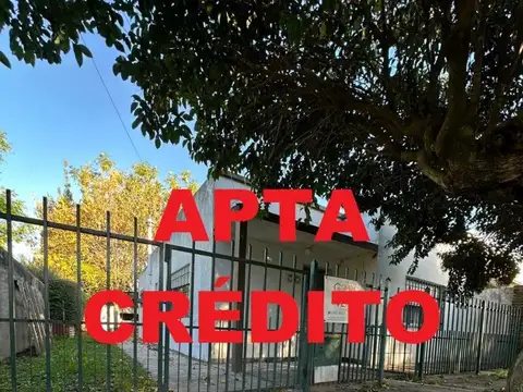 CASA EN BARRIO LORETO INMEJORABLE TRANQUILIDAD