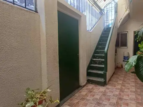 Depto Tipo Casa en Venta 126 años