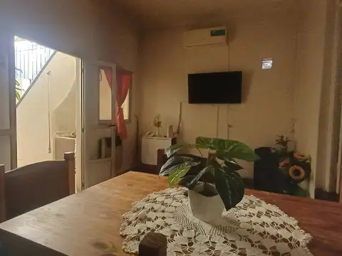 Depto Tipo Casa en Venta de 5 ambientes