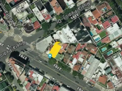 Terreno en Venta 22  mts Fondo