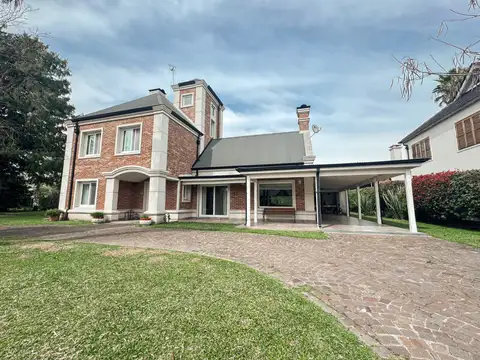 Casa en venta – Country Banco Provincia