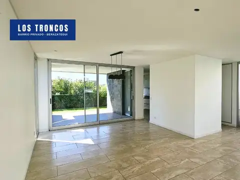 Casa 4 ambientes Alquiler Los Troncos