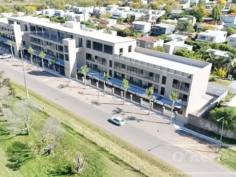 Local en Venta en Guillermo E Hudson, USD 165.000