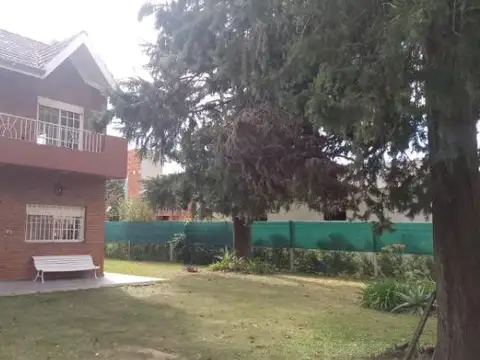 Venta de casa charcas 1050 Barrio Los Mirasoles