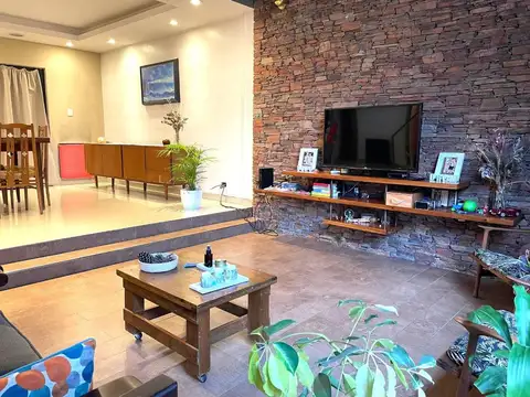 Manuel Gómez Carrillo 4600