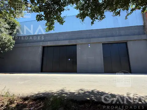 Galpon en Venta en Alberdi, USD 350.000