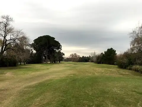 Casa en Venta con 4 cocheras