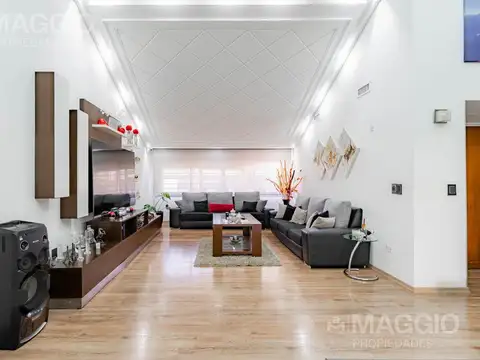 Casa en Venta de 4 dormitorios