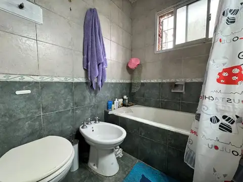 VENTA CASA 4 AMBIENTES BELLA VISTA 1920 M2