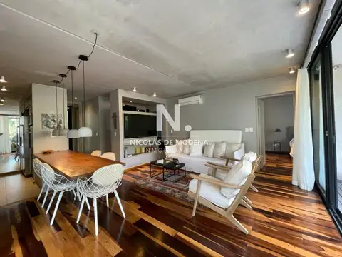 Apartamento con excelente equipamiento !