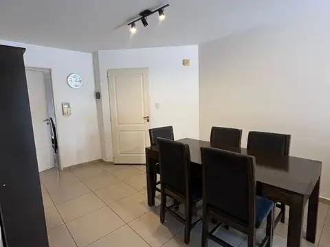 General Román Deheza 300