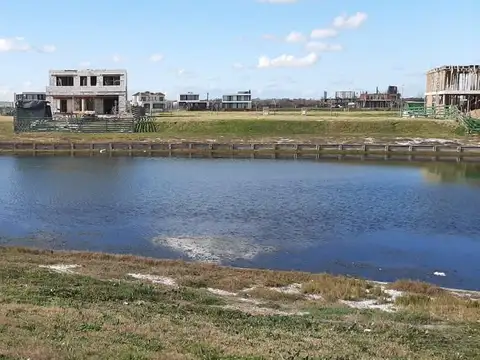 PUERTOS / ESCOBAR- BARRIO COSTAS