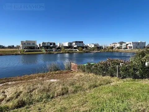 Terreno en Venta en Puertos - Barrio Costas, USD 225.000