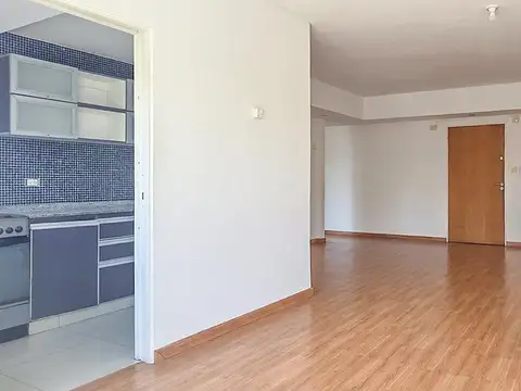 Departamento en Alquiler en Flores, $ 800.000