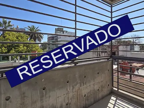 Alquiler Departamento Dos Ambientes mas escritorio en Flores Norte