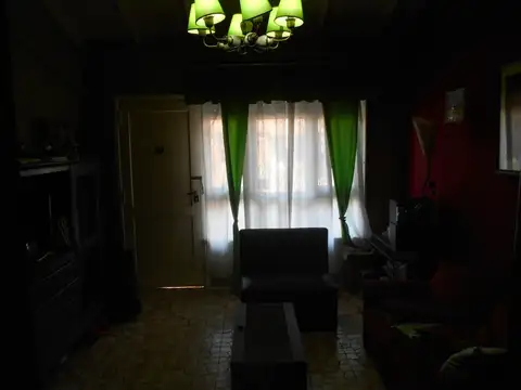 Casa en Venta en Moron Sur, USD 165.000