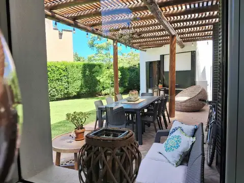 Casa  en Alq. Temporario ubicado en Santa Barbara, Tigre, G.B.A. Zona Norte