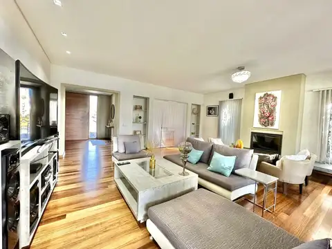 Casa en Venta de 5 dormitorios