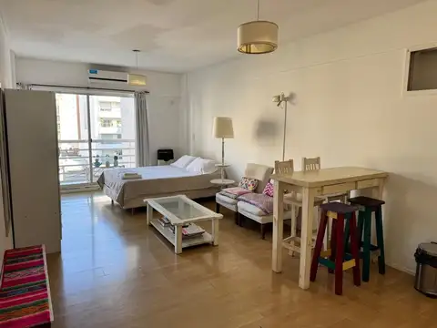 Departamento en Alquiler de Monoambiente