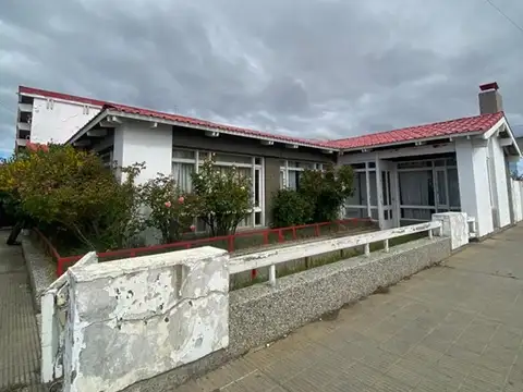 CASA EN VENTA - RIO GALLEGOS