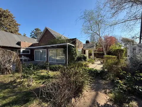 Casa Quinta en M. Savio 1580 Villa Amalia