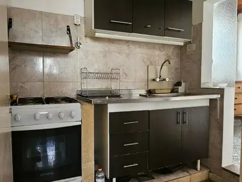 VENTA DEPARTAMENTO 3 AMBIENTES CENTRO CASTELAR